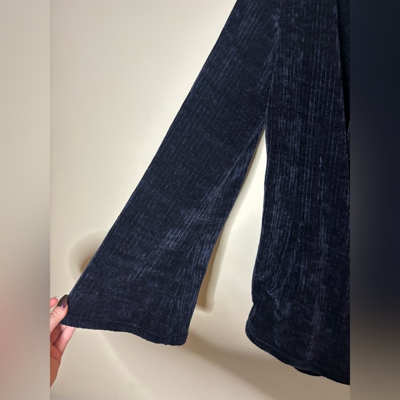 BB Dakota "Favorite Game" Chenille Cardigan (Steve Madden) - Picture 4 of 6